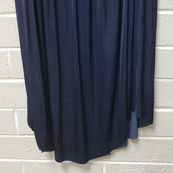 Elegant Navy Blue Women's Skirt - Picture 3 of 4